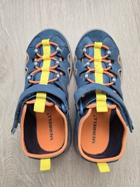Merrell Kids Blue and Orange Active Sandals Size 2M